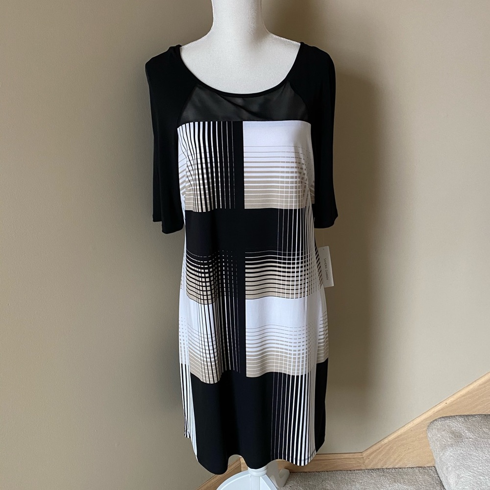 🆕 Graphic Dress